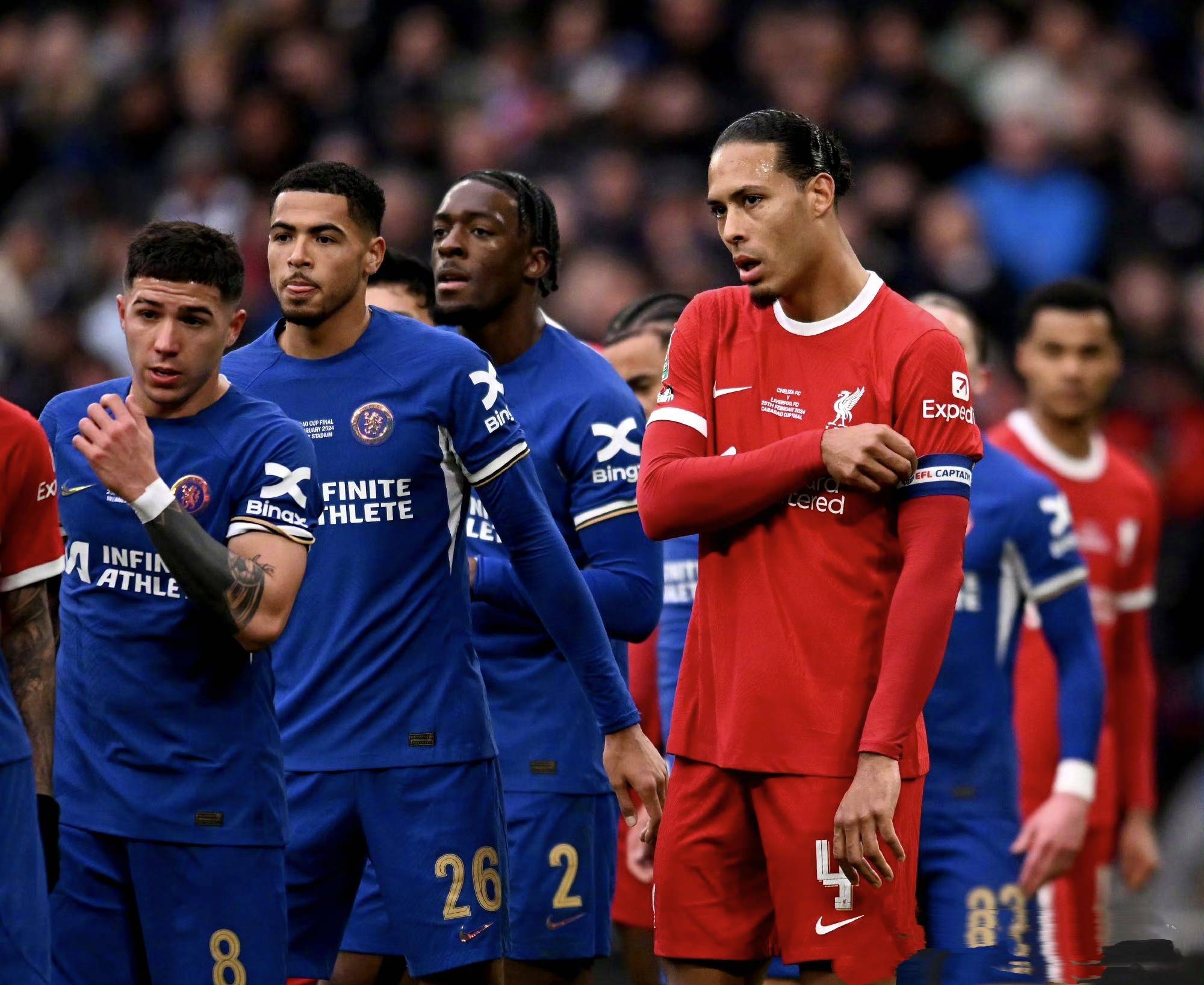 IM Sport-利物浦全队合作，攻守兼顾取得胜利