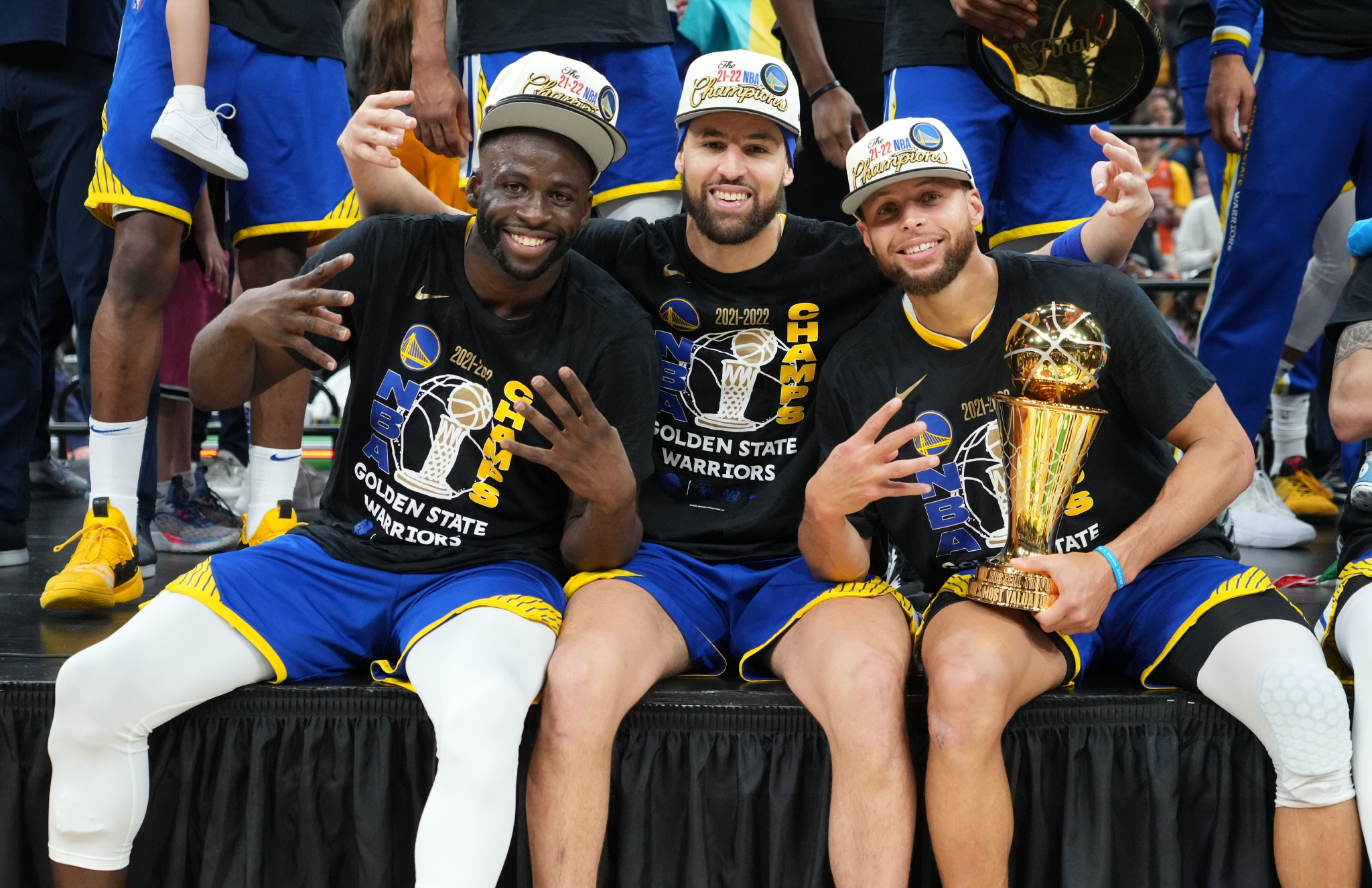 IM体育社区互动入口-美国男篮鏖战法国男篮，哈里斯一己之力扛起全队