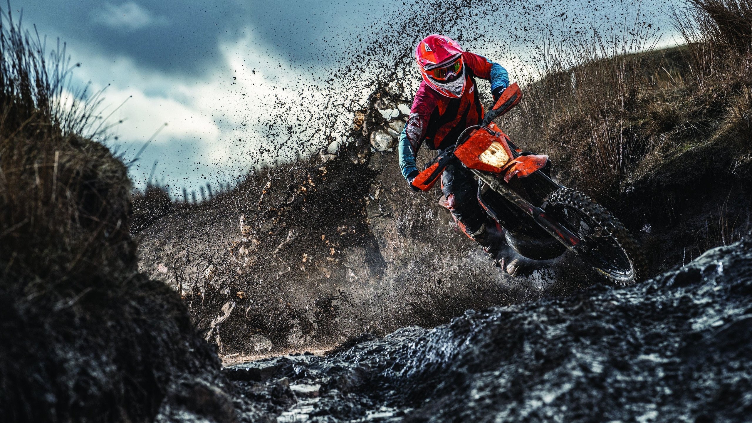 北欧风暴与伊比利亚权杖，当丹麦击溃法国，卡瓦哈尔在德比战场加冕